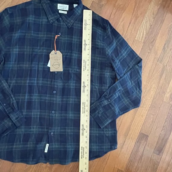 New Men's Weatherproof Vintage Luxe Flannel Button Down Size XL - Picture 6 of 9